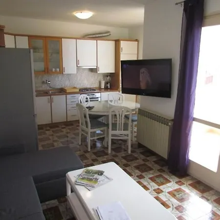 Silente ماكارسكا